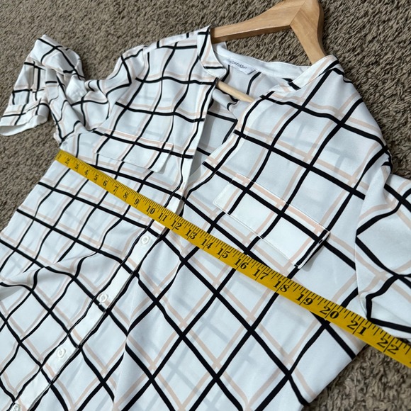 Calvin Klein Blouse Women L White Black Tan Grid Roll-Tab Button Down Good - Picture 7 of 8